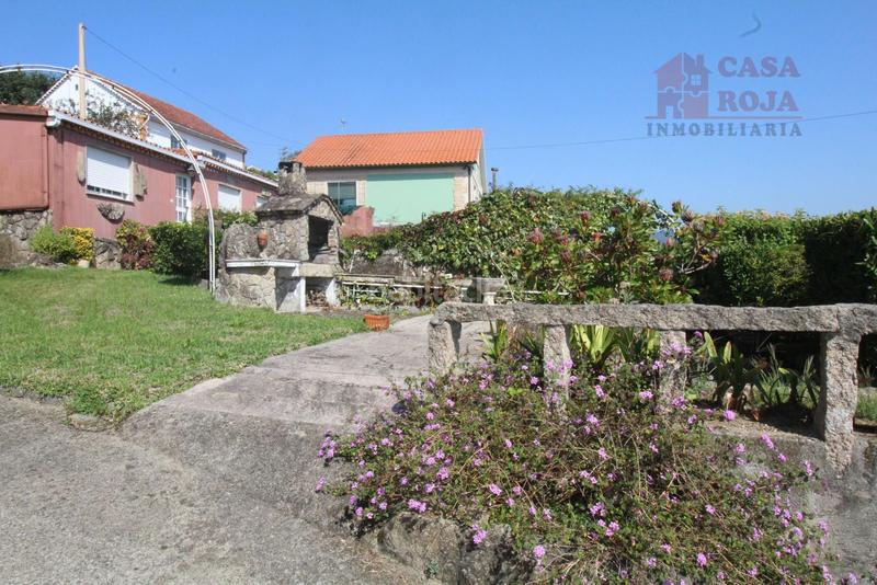 Foto e4be5665-61d0-4dda-9bee-2178caacc289. Chalet with heating parking in Moaña