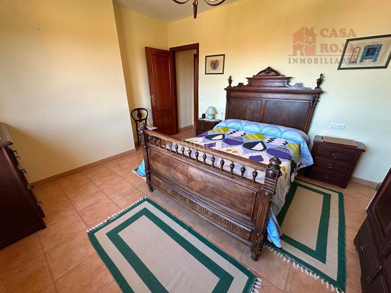 Foto 3232417d-1581-4306-84fd-560d305edc2f. Chalet con parcheggio in Aldán Cangas