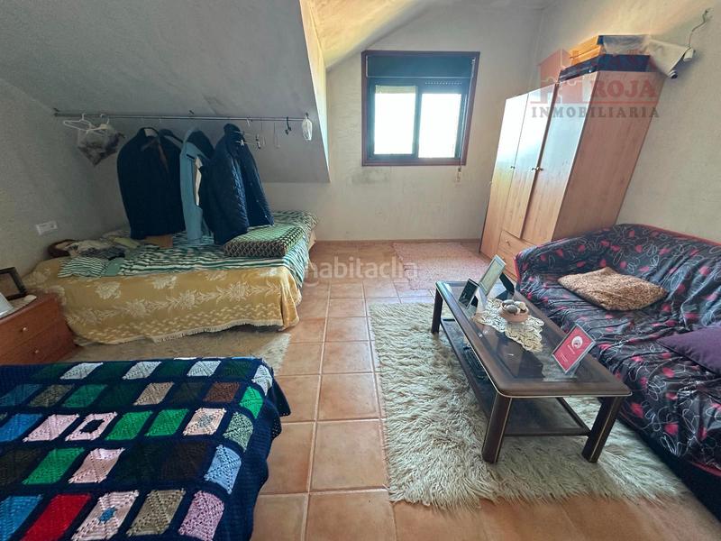 Foto 4288ac6a-f230-4c11-ae2d-7b64b435147b. Chalet con parcheggio in Aldán Cangas