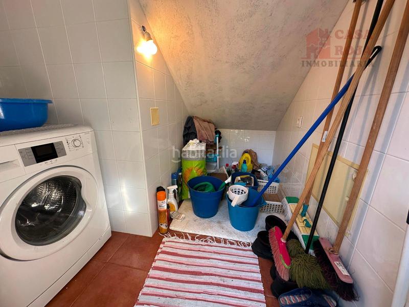 Foto b08982a6-70f6-438b-b1e8-4274f6463c7f. Chalet con parcheggio in Aldán Cangas