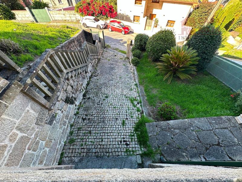 Foto bcffa1c2-a2d0-4b2a-a7f6-fb69fa2e308e. Chalet con parcheggio in Aldán Cangas