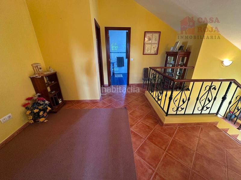 Foto d4c022a1-990f-43c6-9763-cb8a0781623b. Chalet con parcheggio in Aldán Cangas