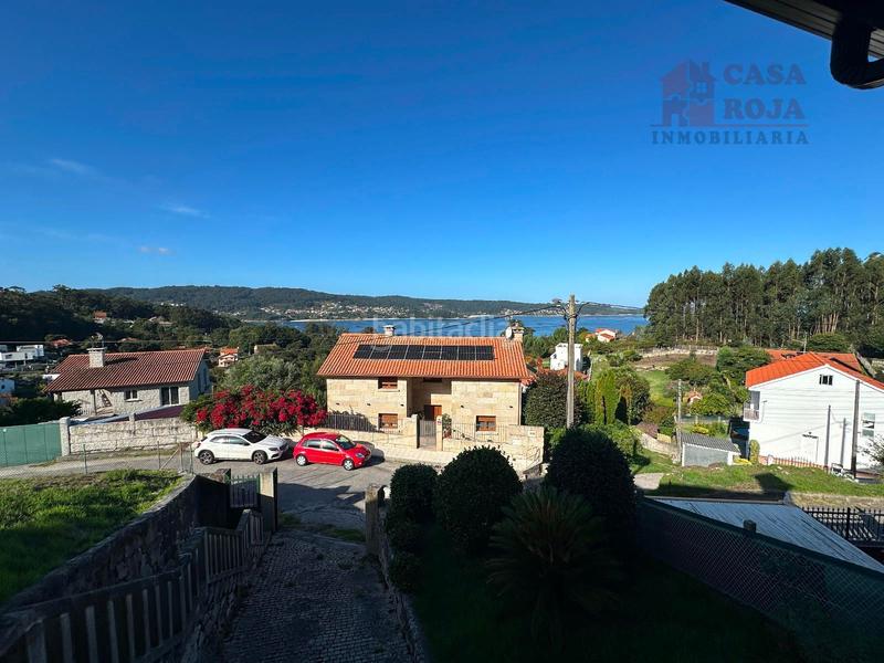 Foto f14e4024-5b89-40fb-af08-16bac5d4989e. Chalet con parcheggio in Aldán Cangas