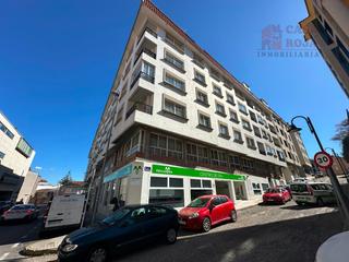 Appartement à Darbo. Piso amplio cerca del centro de cangas do morrazo.