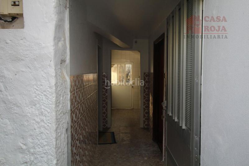 Foto 4ca8d5d5-59e8-4f14-aebd-53455e5aec3c. Casa  pareada en venta para reformar en Coiro. en Cangas