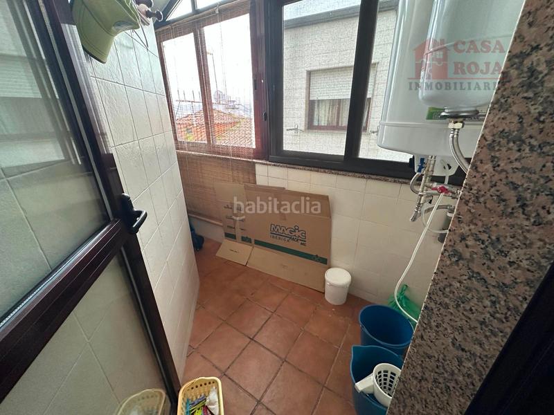 Foto 0ba2a6db-2748-48f9-92a6-316eb7c0ddbf. Àtic amb calefacció aparcament a Moaña