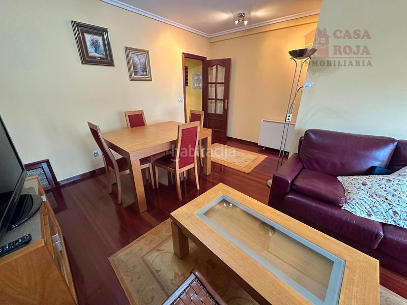 Foto 14ba358b-829e-4309-8eb0-eabb8923d723. Àtic amb calefacció aparcament a Moaña