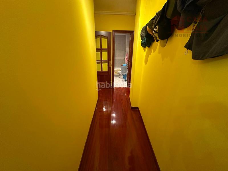 Foto 26a642dc-e09b-4830-85fa-6db1ee80dab8. Àtic amb calefacció aparcament a Moaña