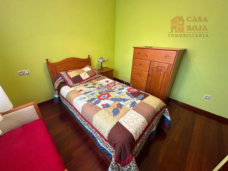 Foto 51828185-59bb-421e-ac34-8322494c7287. Àtic amb calefacció aparcament a Moaña