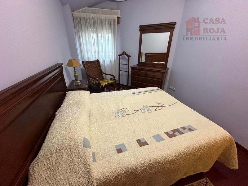 Foto ba7725d4-ab98-4a40-aeff-5e785cfb8da8. Àtic amb calefacció aparcament a Moaña