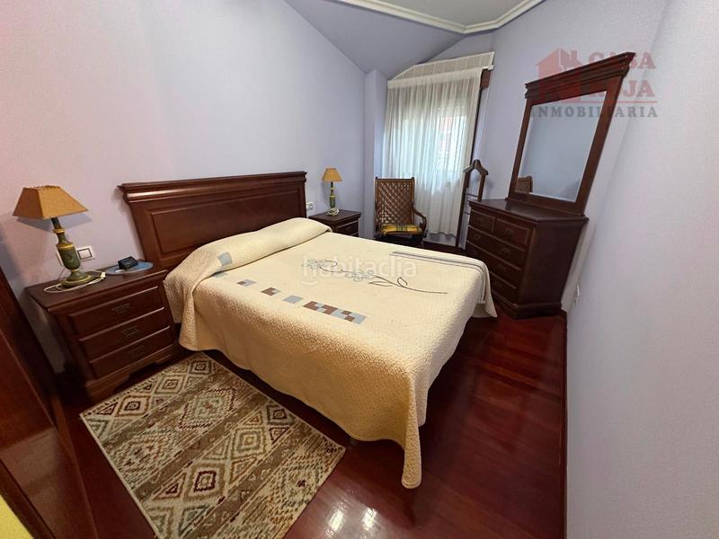 Foto d53e964e-213b-4fd4-b0ee-a50bc9b59133. Àtic amb calefacció aparcament a Moaña