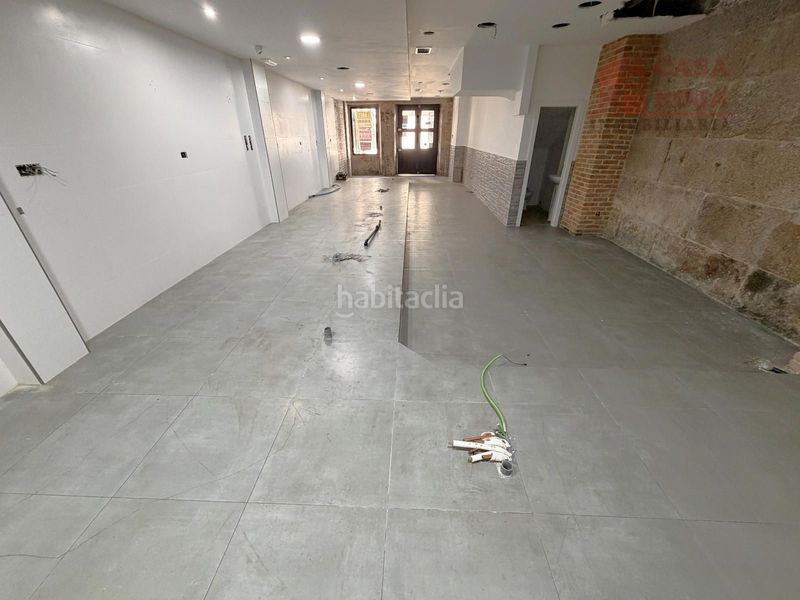 Foto b09d3ff8-670d-4440-b3b0-4857eb548cb7. Affitto locale commerciale in Cangas pueblo Cangas