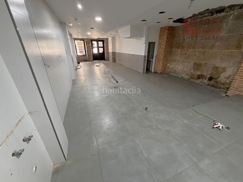 Foto c0d74438-5659-4f89-8784-f112c69639c7. Affitto locale commerciale in Cangas pueblo Cangas