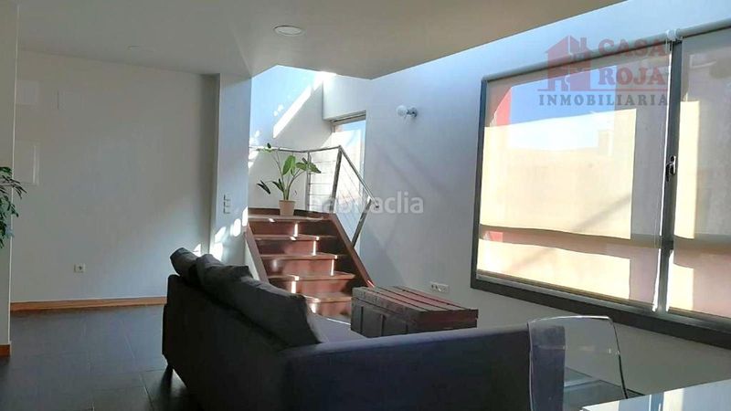 Foto 2d37d5c1-c240-487e-a095-882f4f913a33. Edifici a Cangas pueblo Cangas