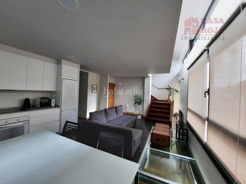 Foto 512461fd-3277-4612-9e7a-70835cacb5d2. Edifici a Cangas pueblo Cangas