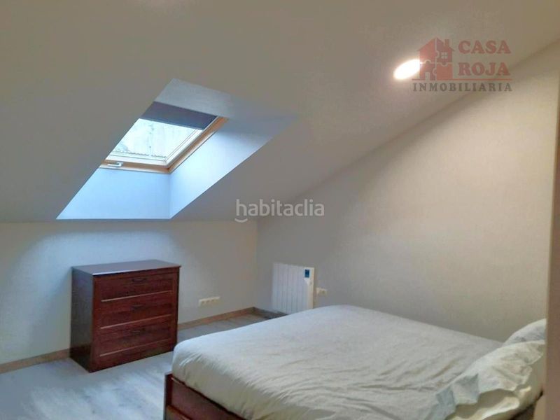 Foto c5ae78c5-b4c6-4e52-814e-270736394fb9. Edifici a Cangas pueblo Cangas