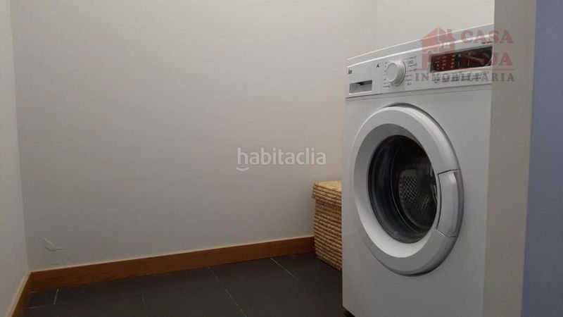 Foto ceb1d6e5-16fa-4862-b906-3c4fa142dba3. Edifici a Cangas pueblo Cangas