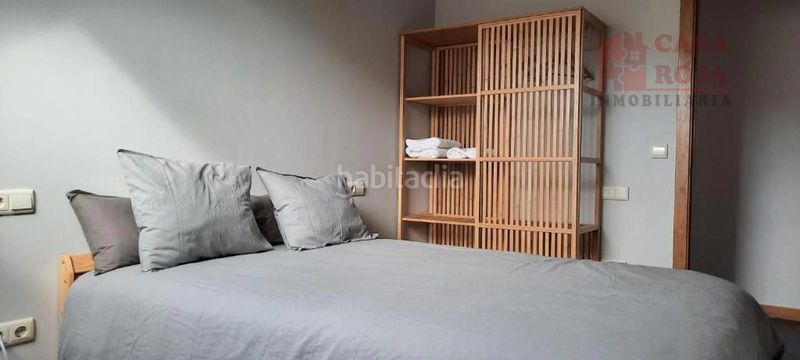 Foto def47073-0fcf-4d75-80f4-206c26b6cb04. Edifici a Cangas pueblo Cangas