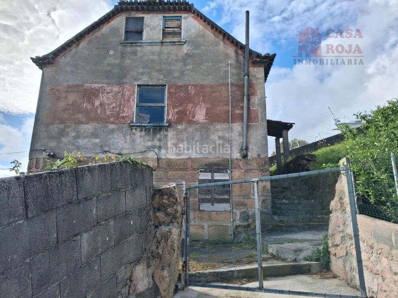 Foto a0bfaa31-2b99-4676-af7c-3cb0c5e21383. Casa amb aparcament a Moaña