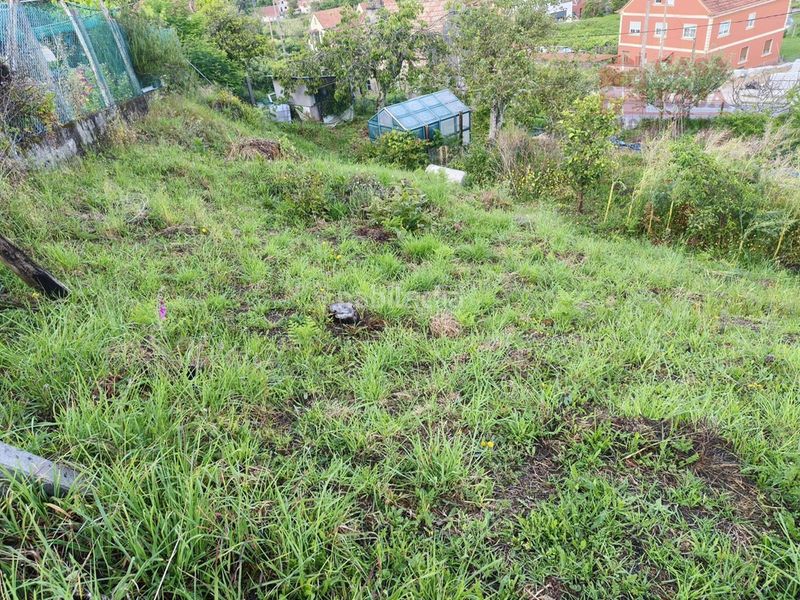 Foto 9a6a0f90-e7d7-4a22-b006-c228b7a85279. Finca rústica terreno edificable con vistas al mar . en Moaña