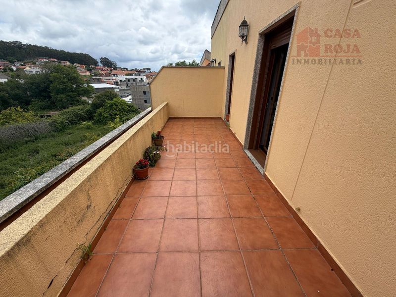 Foto 7e596b87-ec5f-44d7-9f80-638966aeb841. Casa adossada amb calefacció aparcament a Darbo Cangas
