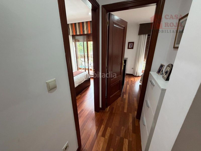 Foto 970ade1c-a049-4777-a4e0-5064078fdd41. Casa adossada amb calefacció aparcament a Darbo Cangas