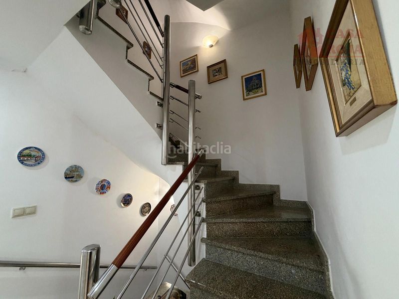 Foto b52b8f91-1c3c-482b-8cec-dea65e6eac02. Casa adossada amb calefacció aparcament a Darbo Cangas
