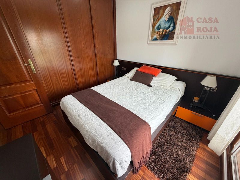 Foto bae417b9-0f08-491d-adc6-e3d5b1bfbd42. Casa adossada amb calefacció aparcament a Darbo Cangas