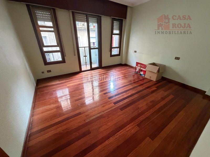 Foto de48f75e-64cb-4d11-8b90-f38a0fe38d29. Casa a Cangas pueblo Cangas