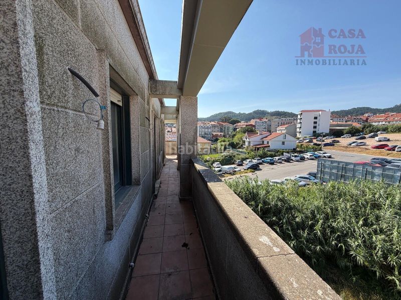 Foto dc76bfd5-c84f-43c9-980d-2b2f31e2d1f2. Àtic amb aparcament a Darbo Cangas