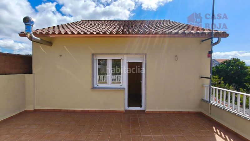 Foto 786572a3-c902-4109-8ef3-e6b70a207d3a. Casa amb calefacció aparcament a Darbo Cangas