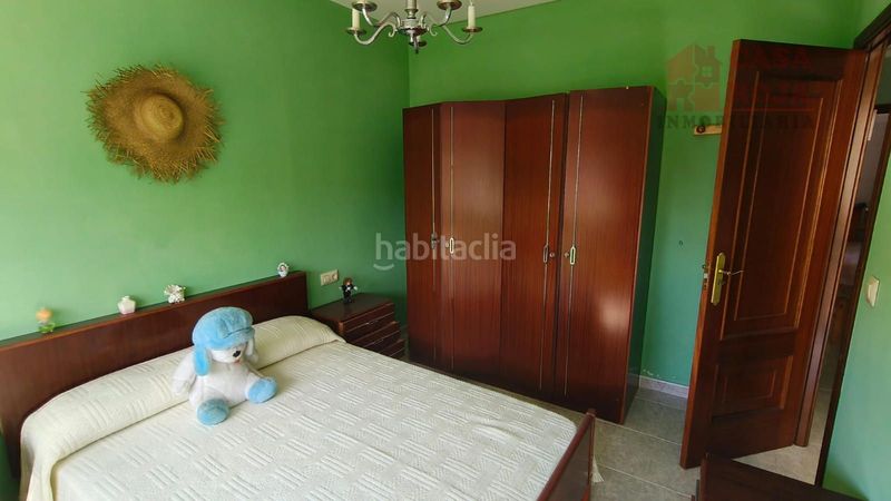 Foto e4b9fe7f-4b68-4b14-8921-0f9491704e9c. Casa amb calefacció aparcament a Darbo Cangas
