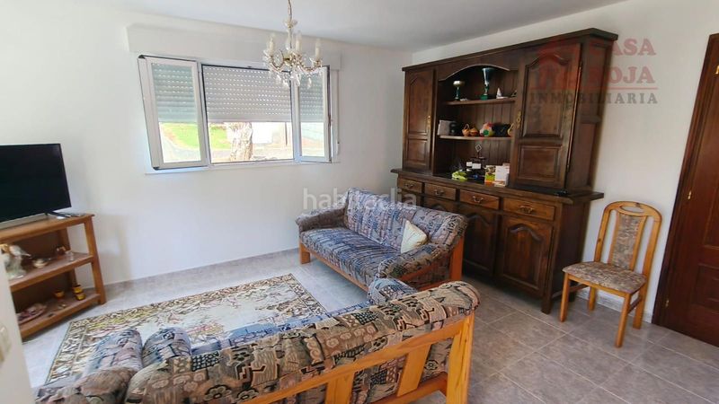 Foto edfd1817-6447-4cfc-8ad4-6d7ceddb6254. Casa amb calefacció aparcament a Darbo Cangas