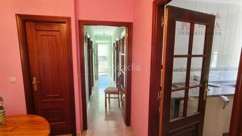 Foto f92a4d11-2f57-4715-ad90-7b108c492c68. Casa amb calefacció aparcament a Darbo Cangas