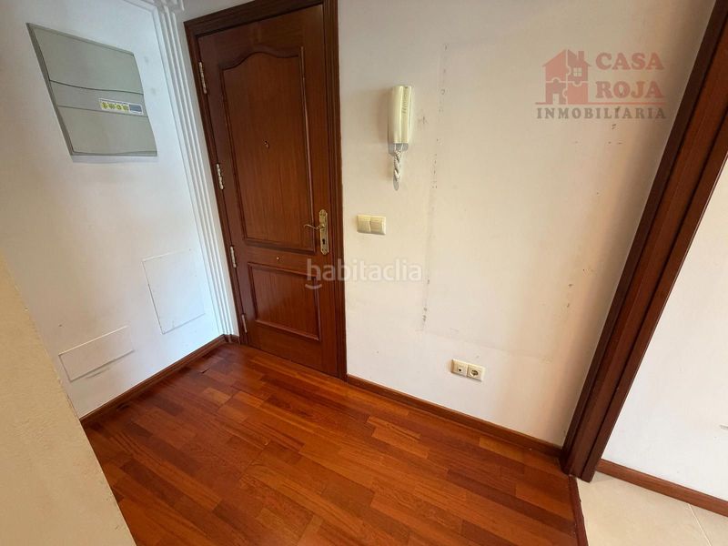 Foto e0168134-abcf-4bce-902f-924353a59590. Àtic amb calefacció aparcament a Coiro Cangas