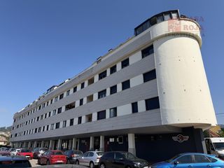 Attique à Coiro. Ático de un dormitorio en venta cerca de la playa de rodeira, en