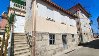 Maison à Moaña. Casa en venta cerca de la playa del con, moaña.