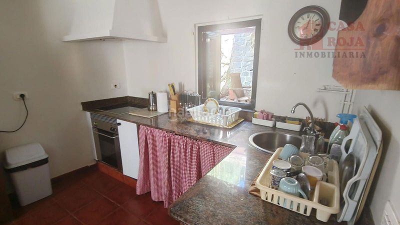 Foto 434b3382-7a0c-45af-95f8-76de0b69ef8b. Casa amb aparcament a Moaña