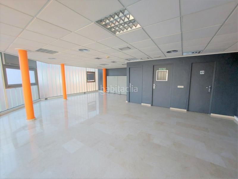 Foto 06eaeaad-44a9-4061-98c8-b7a2945be3a4. Miete büro in carrer lope de vega 53 in Pont Nou - Corazón de Jesús Elche / Elx