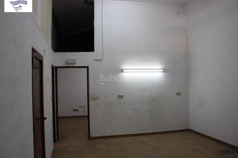 Foto 56a0ac38-4bf3-40c0-9714-1c0915116019. Rent business premise in Industria Albacete