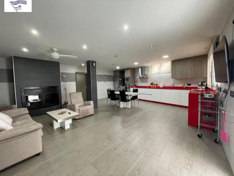 Foto f03d5b61-8b71-4c56-8ebf-a65214061684. Chalet avec chauffage parking piscine dans Balazote