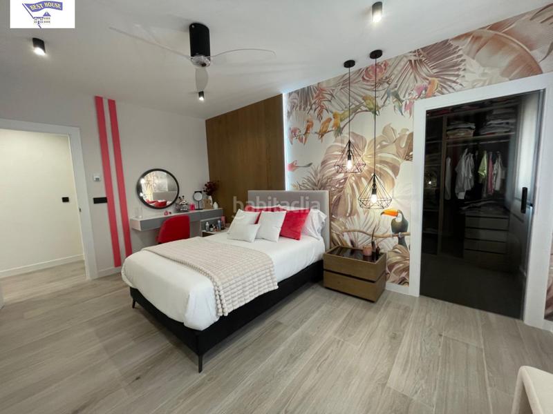 Foto f4b6bdf2-b0b3-43bc-81e5-1ea0a39a30b5. Chalet avec chauffage parking piscine dans Balazote