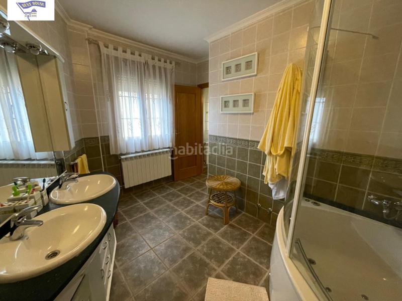 Foto 4aa67488-c823-48a5-99b8-89ef8b478105. Masia amb aparcament a Alcaraz