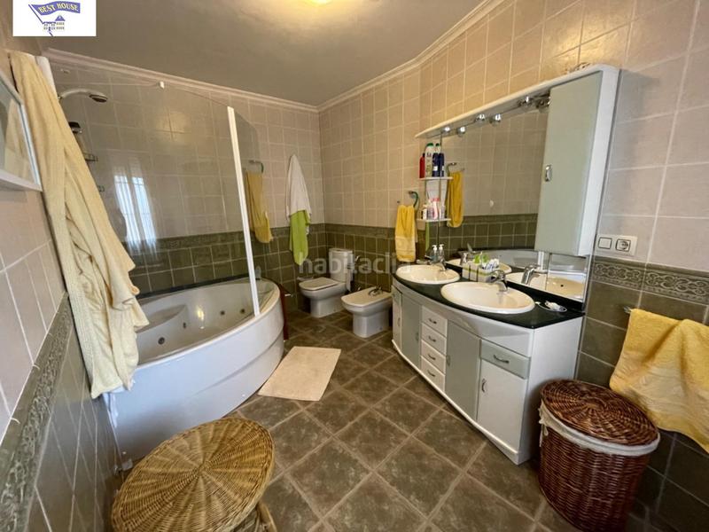 Foto 8b603c29-5480-474a-9fb0-fee4eed47876. Masia amb aparcament a Alcaraz