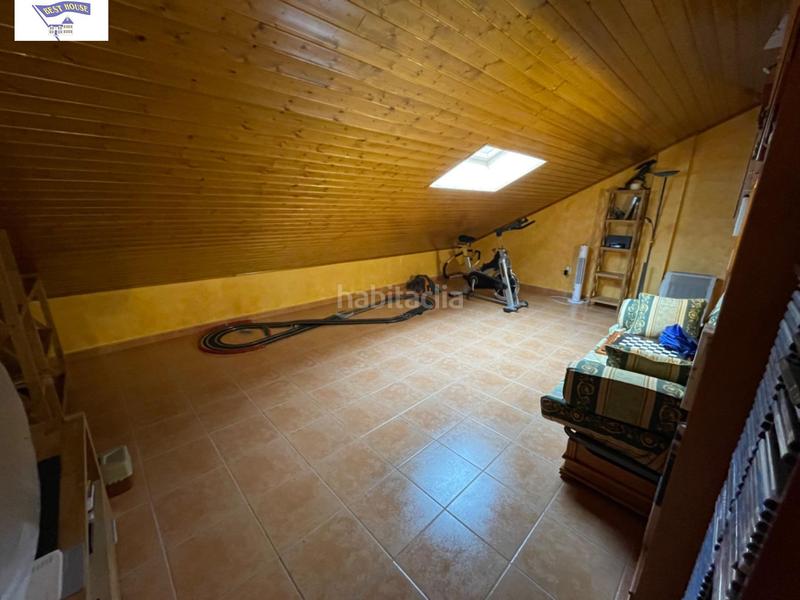 Foto abee2577-c4ab-4b26-af18-28ebf8c2a581. Masia amb aparcament a Alcaraz