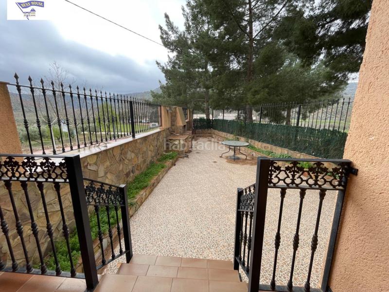 Foto ad35adcc-af8a-4beb-ac5e-3b2e57d48889. Masia amb aparcament a Alcaraz