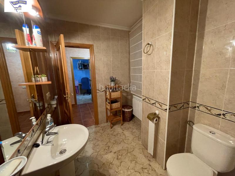 Foto ffe0c933-3b12-4245-9b81-70ec3319a550. Masia amb aparcament a Alcaraz