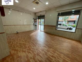 Lloguer Local Comercial a El Pilar. Local en alquiler