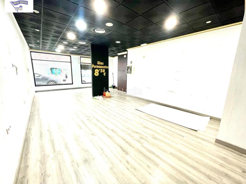 Foto 0ad2a72c-2fee-486a-ac2a-056f0c6cec00. Alquiler local comercial en Feria Albacete