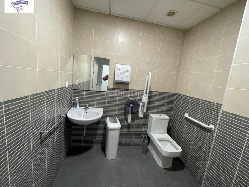 Foto 3b617c22-4d95-4a25-b76d-837def8ea645. Rent business premise in Ensanche - Franciscanos Albacete